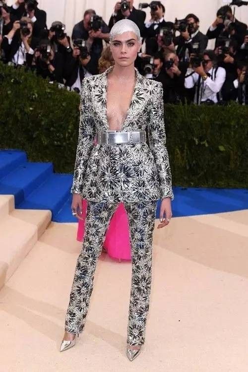 2017 Met Gala - 川久保玲：一位让全球明星们向她致敬的时装设计师